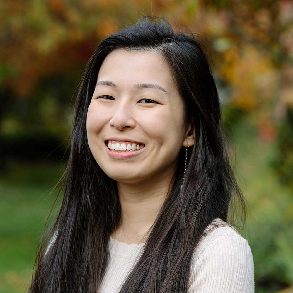 Headshot of Mickee Cheung.